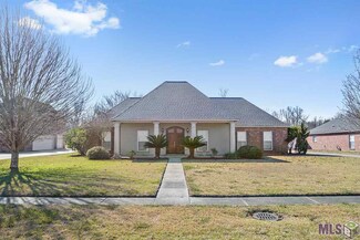 3233 Gladys Dr, Addis, LA 70710