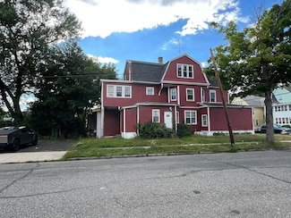 1412 Dwight St, Holyoke, MA 01040