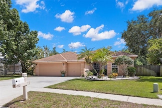 490 Knight Dr, Tarpon Springs, FL 34688