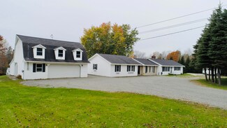 1117 Main Rd, Eddington, ME 04428