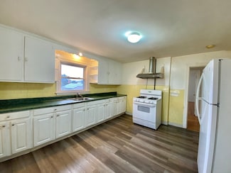 530 Beach St Unit 2, Revere, MA 02151