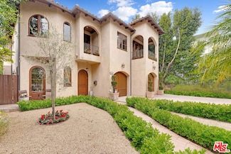 1101 S Gretna Green Way, Los Angeles, CA 90049