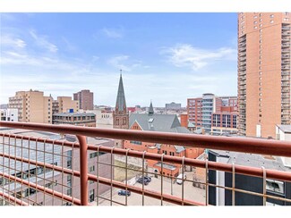 66 9th St E Unit 1414, Saint Paul, MN 55101