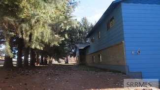 20 W Bannock Rd, Salmon, ID 83467