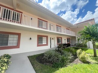 550 Gabriel Cir Unit 3109, Naples, FL 34104