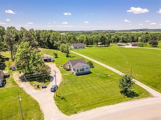 1375 W Main St, Auburn, KY 42206