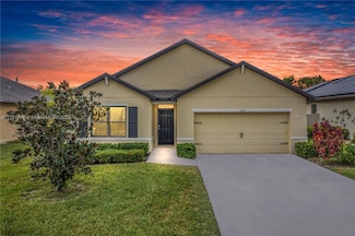 6103 NW Regent St, Port Saint Lucie, FL 34983