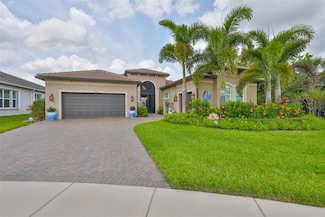 15303 Valencia Del Sol St, Wimauma, FL 33598