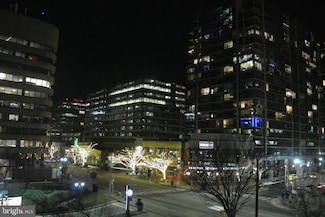 1805 Crystal Dr Unit 301S, Arlington, VA 22202