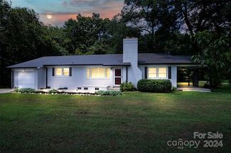 1525 N Mountain St, Blacksburg, SC 29702