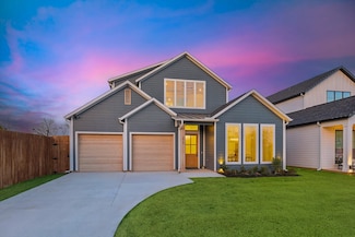 313 Rusk St, Roanoke, TX 76262