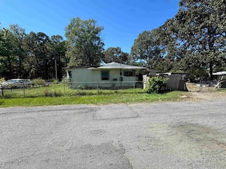 5901 W Mosley St, White Hall, AR 71602