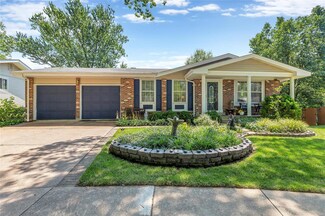 544 Braebridge Rd, Ballwin, MO 63021