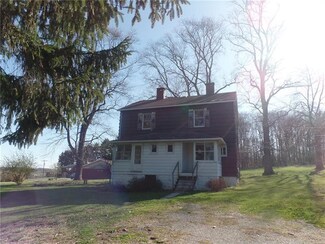 2705 7th St, Yukon, PA 15698