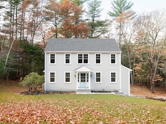 10 Penstock Ln, Marshfield, MA 02050