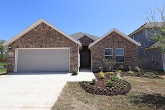 3324 Coronation Ct, Denton, TX 76208