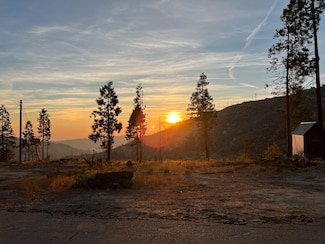 42096 Limber Ln, Shaver Lake, CA 93664