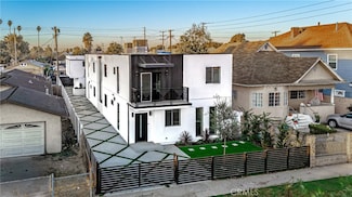 1512 E 22nd St, Los Angeles, CA 90011