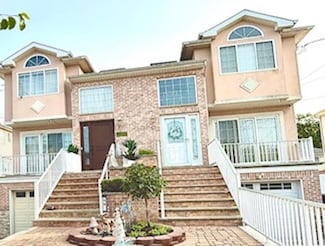 57 Herrick Ave, Staten Island, NY 10309