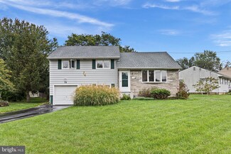 79 Eaton Rd, Bordentown, NJ 08505