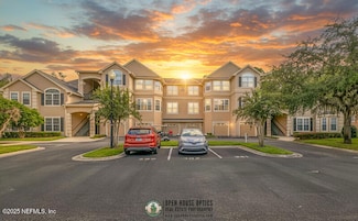 13810 Sutton Park Dr N Unit 820, Jacksonville, FL 32224