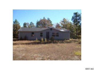1114 Pit A Tat Rd, Kershaw, SC 29067