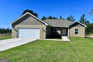 254 Satilla Sands Dr, Waynesville, GA 31566