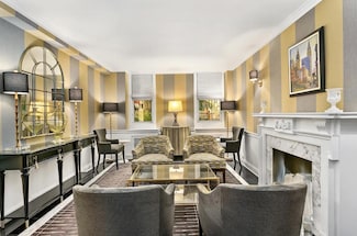 220 Madison Ave Unit 3Q, New York, NY 10016