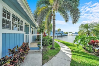 622 Ocean Dunes Cir, Jupiter, FL 33477