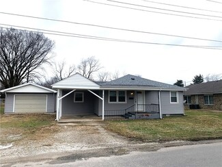 601 Wilson St, Pana, IL 62557