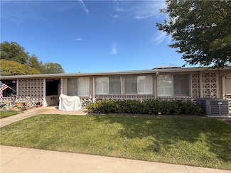 1190 Northwood Rd Unit 165J, Seal Beach, CA 90740