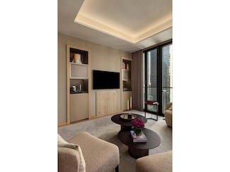 685 5th Ave Unit 23 B, New York, NY 10022