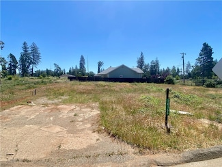 14166 Creston Rd, Magalia, CA 95954