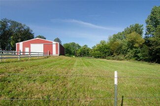 204 S Cedar St, Savannah, MO 64485