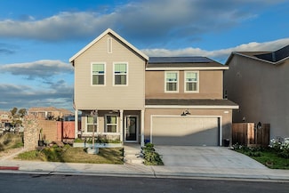 3301 La Mirada Ave, Clovis, CA 93619