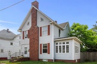 816 18th St NW, Canton, OH 44703