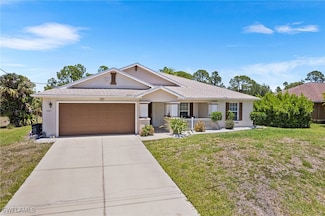 1061 Lilac St E Unit 9, Lehigh Acres, FL 33974