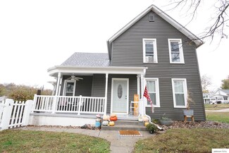 422 N 9th St, Plattsmouth, NE 68048