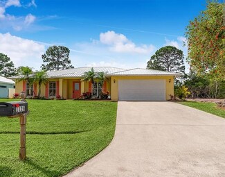1126 SW Calmar Ave, Port Saint Lucie, FL 34953