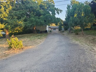 340 E Main St, Lowell, OR 97452