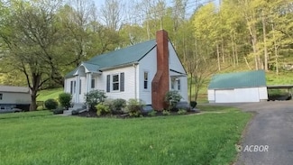 33281 State Route 833, Pomeroy, OH 45769