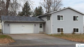 200 2nd St, Cleveland, MN 56017