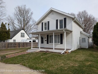 325 Kearney St, Portland, MI 48875