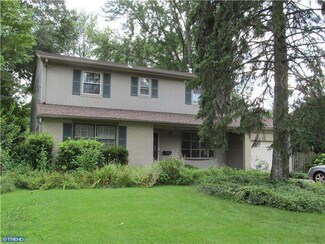412 Valley Run Dr, Cherry Hill, NJ 08002