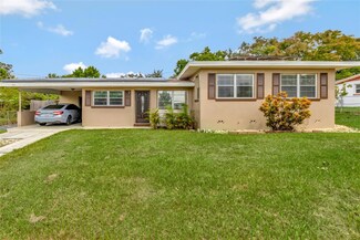 719 Osceola Ave, Lake Wales, FL 33853