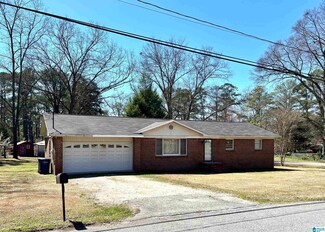 955 3rd Ave NW, Alabaster, AL 35007