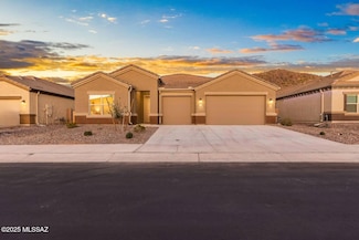 10094 N Black Dalea Dr, Marana, AZ 85653