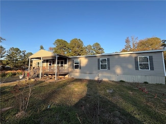 453 Bishop Rd, Smiths Station, AL 36877