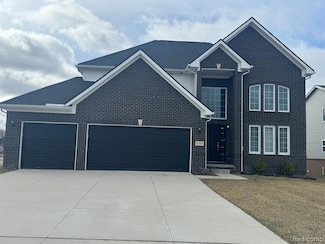 55597 Worlington Ln, South Lyon, MI 48178