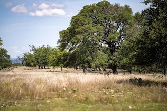 2673 Zenner-Ahrens Rd Unit 4, Fredericksburg, TX 78624